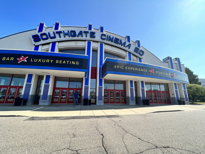 MJR Southgate Cinema 20 - July 9 2022 Photo (newer photo)